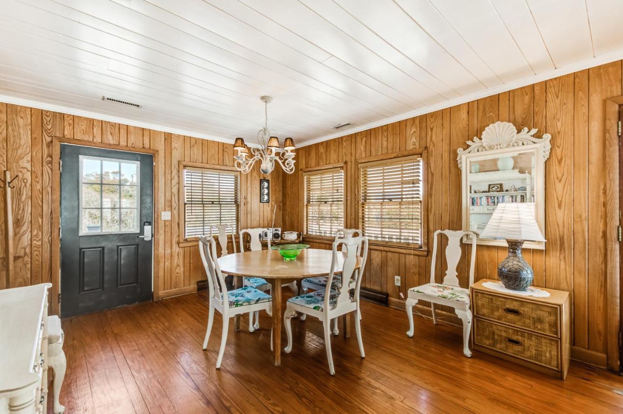 Clervue Cottage Folly Beach Exterior photo
